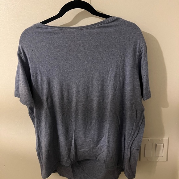 Short sleeve lululemon back in action tee - Picture 1 of 3